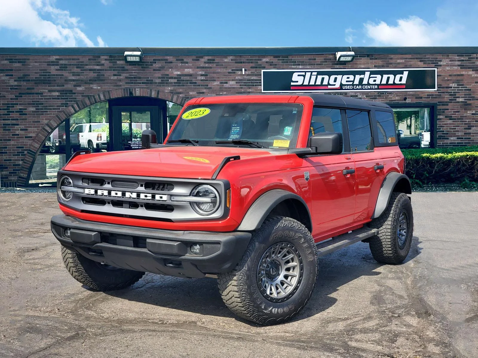 2023 Ford Bronco Big Bend Mid (222A) Adv. 4x4's photo