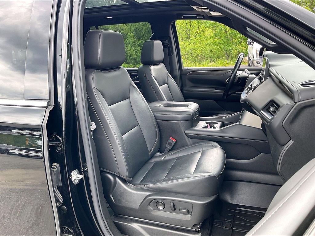 Used 2021 Black Chevrolet LT image 10