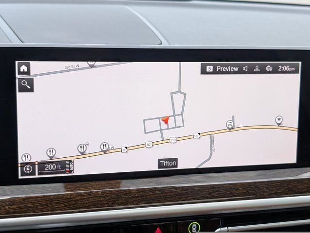 Used 2022 White BMW sDrive30i image 19