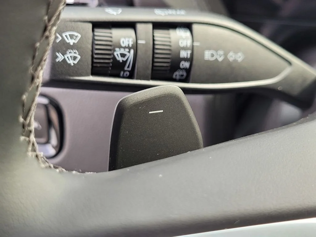2026 GMC Yukon XL Denali - Photo 20