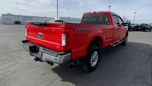 Used 2017 Race Red Ford Platinum image 8