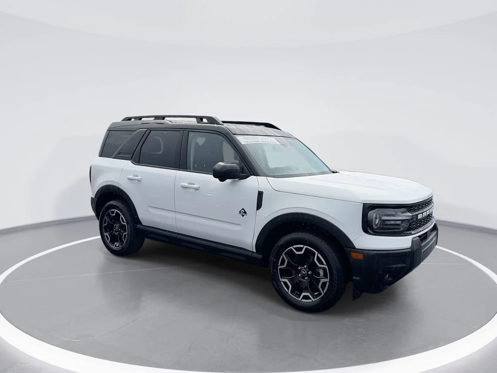 Used 2025 White Ford Outer Banks image 2