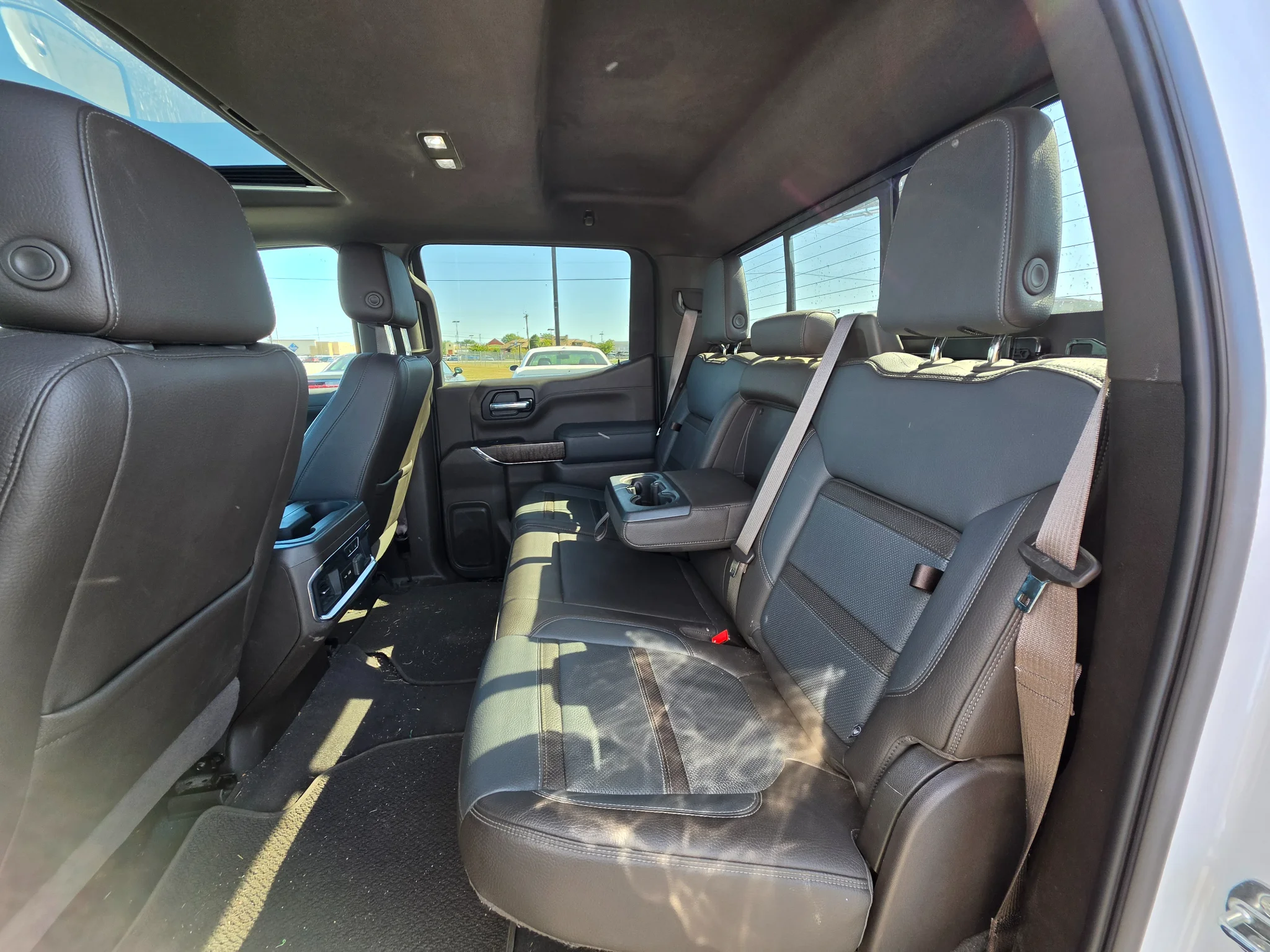 Used 2020 White Frost Tricoat GMC Denali image 14