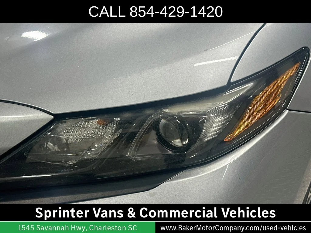 Used 2021 Silver Toyota SE image 31