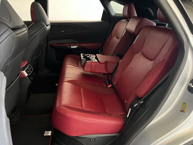 Used 2023 Iridium Lexus 500h F SPORT Performance image 38