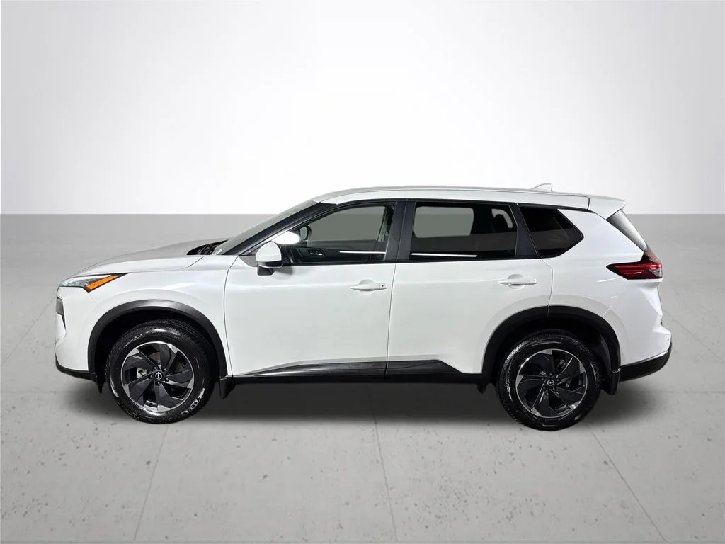 Used 2024 White Nissan SV image 9