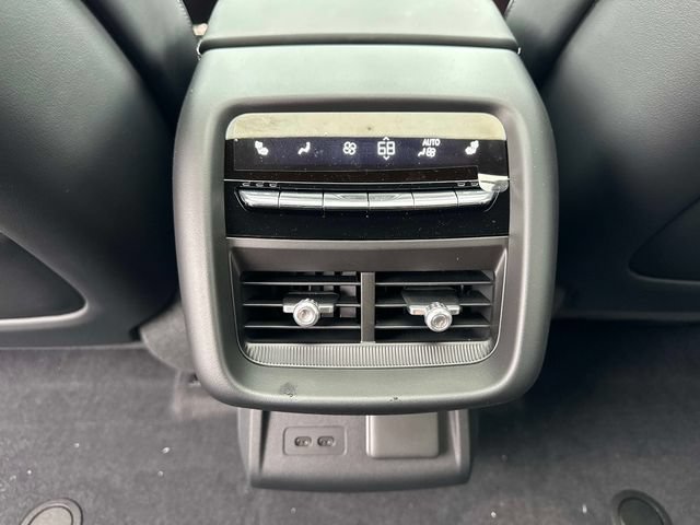 2026 Cadillac LYRIQ V Premium - Photo 15