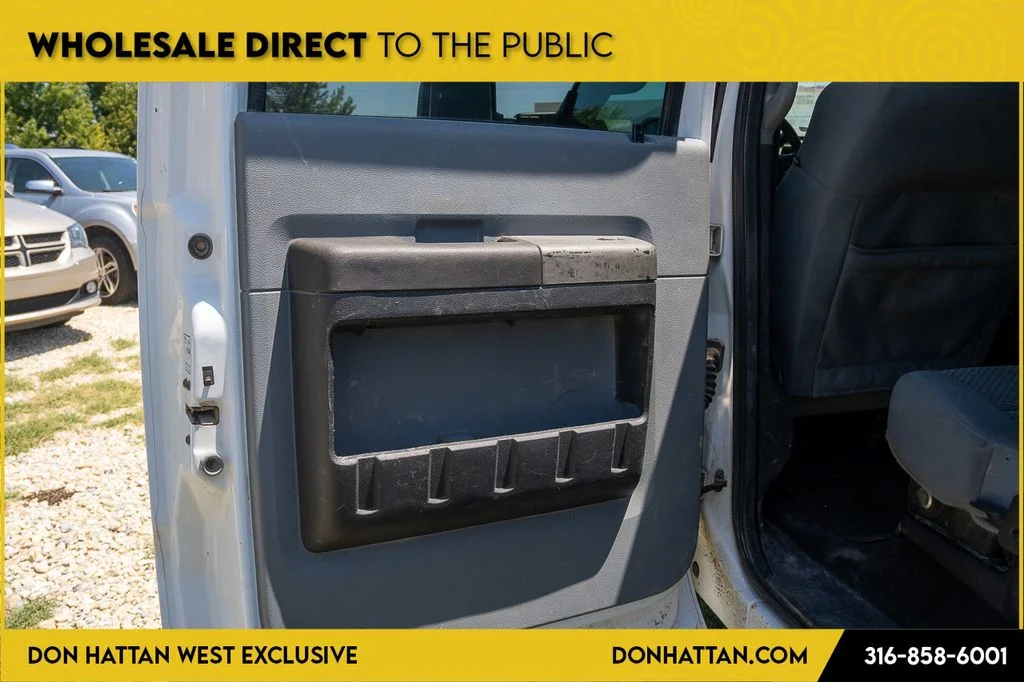 Used 2016 White Ford XLT image 14