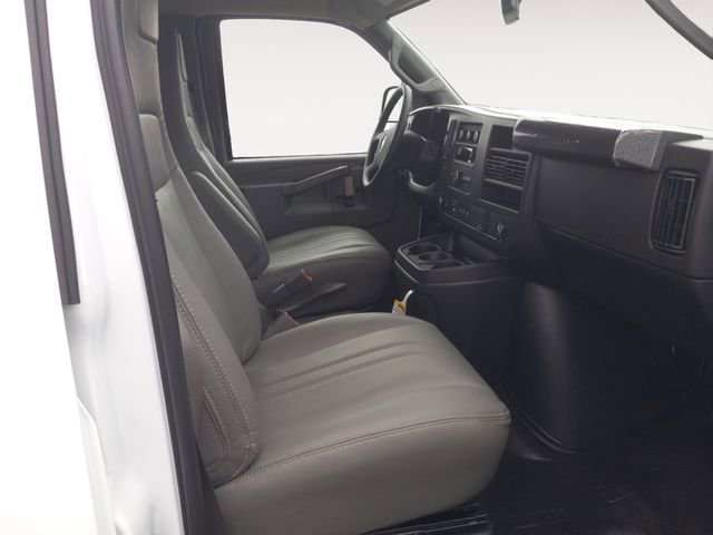 2025 Chevrolet Express Cargo Work Van - Photo 15