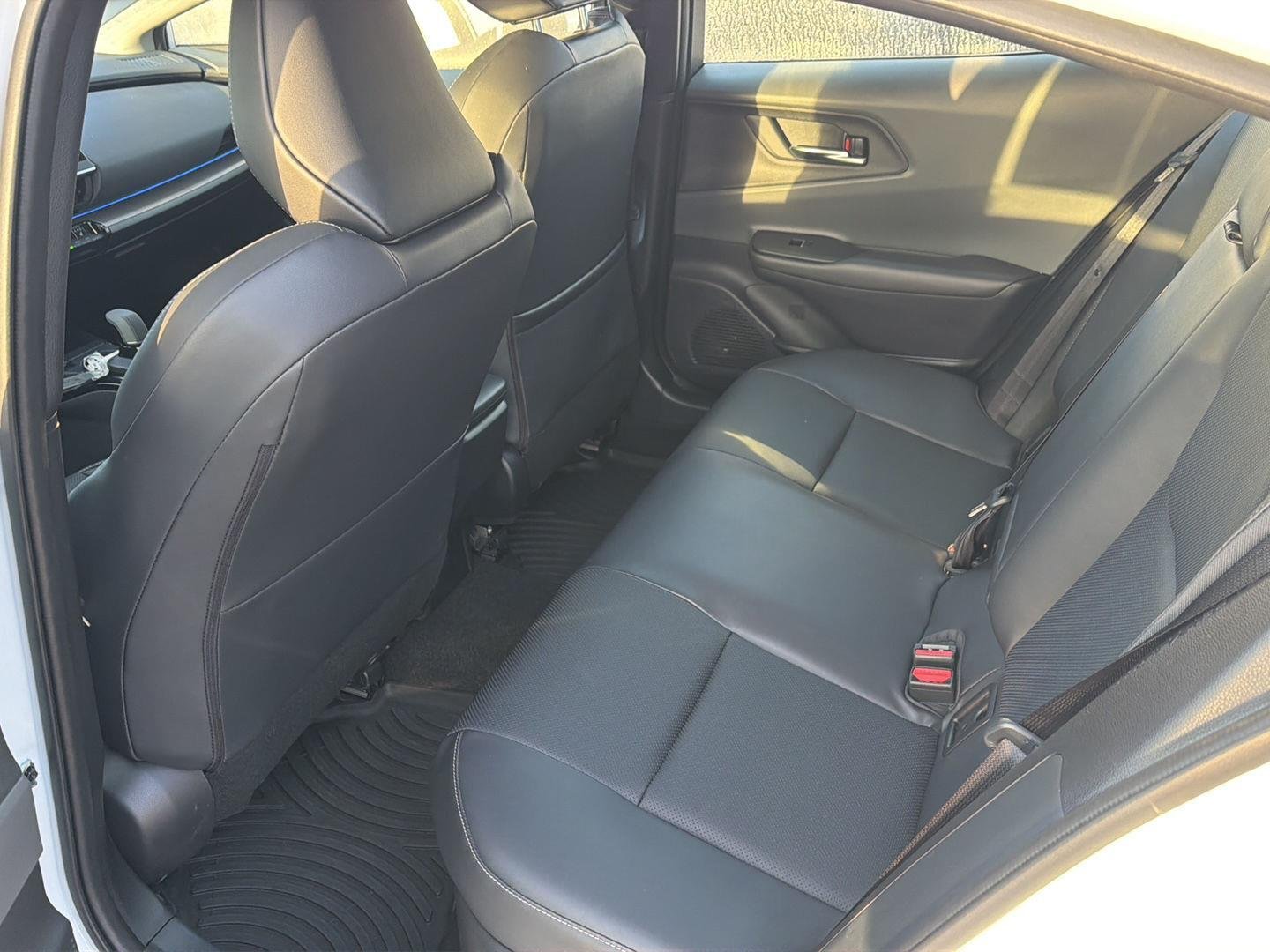 Certified Used 2025 Wind Chill Pearl Toyota XLE image 11