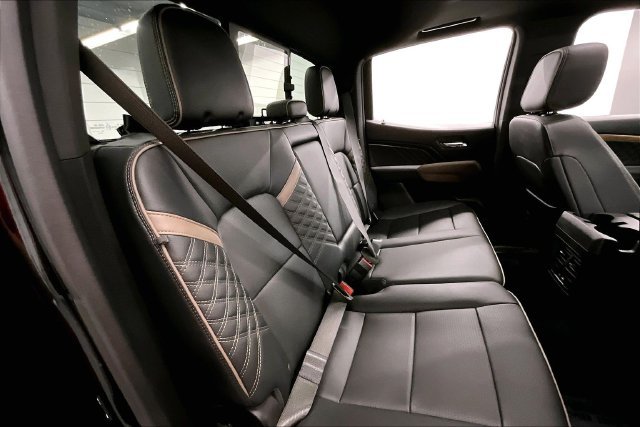 Used 2023 Onyx Black GMC Denali image 25