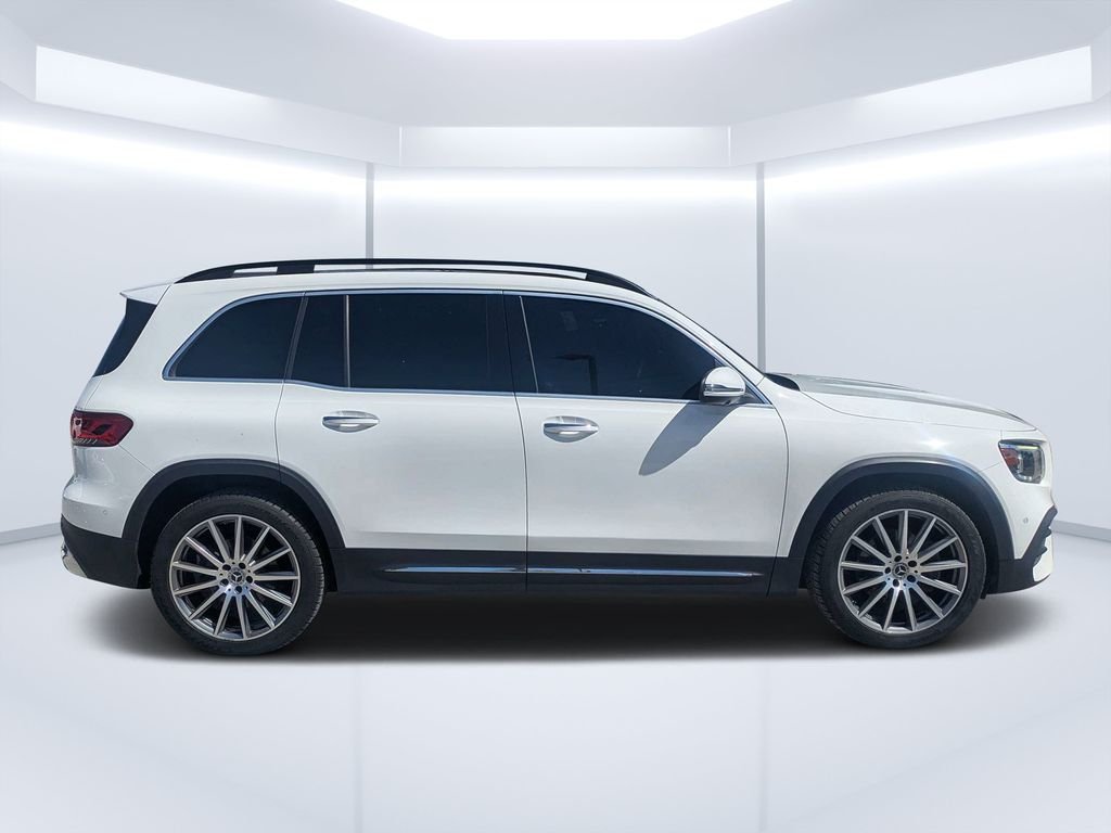 Used 2020 White Mercedes-Benz GLB 250 image 2