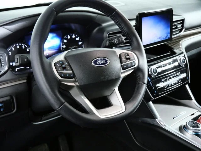 Certified Used 2023 Green Ford Limited image 20