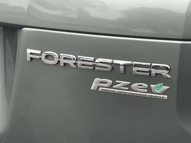 Used 2015 Jasmine Green Metallic Subaru 2.5i Premium image 8