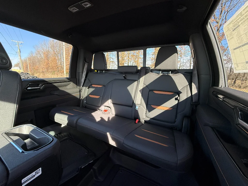 2026 GMC Sierra 2500HD AT4 - Photo 27