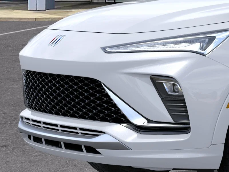 New 2026 White Frost Tricoat Buick Avenir image 13