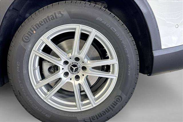 New 2026 Polar White Mercedes-Benz GLC 300 image 57