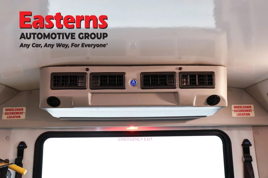 Used 2018 White Ford Base image 32