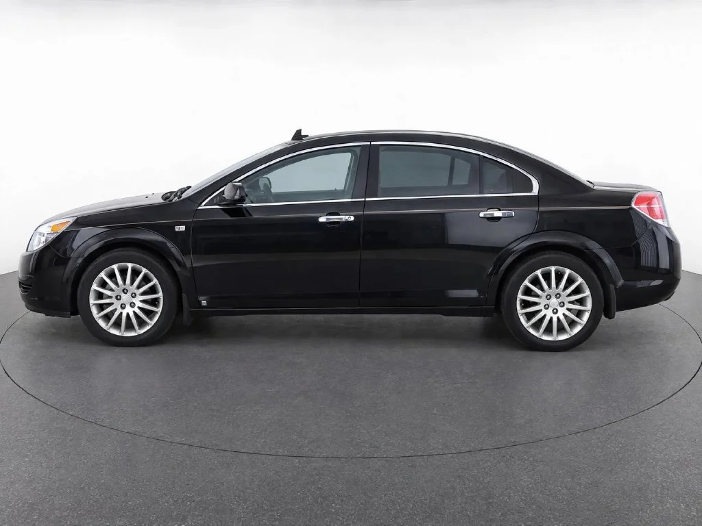 Used 2009 Black Saturn XR image 7