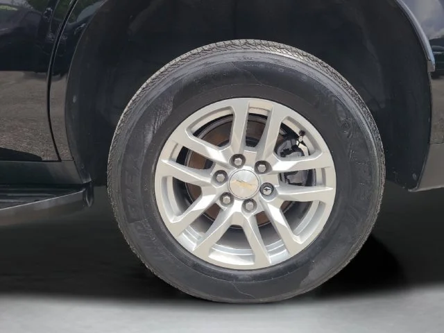 Used 2023 BLACK Chevrolet LS image 12
