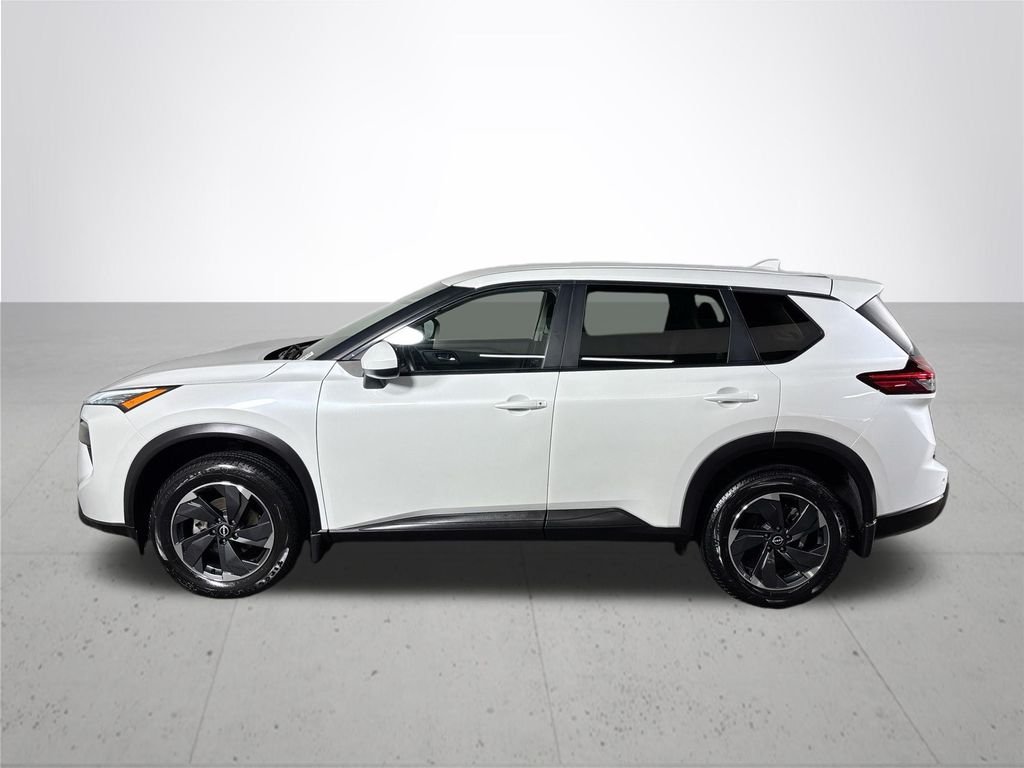 Used 2024 White Pearl Nissan SV image 9