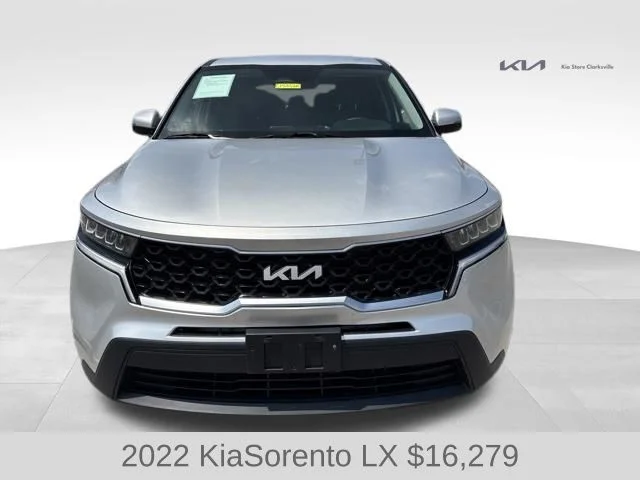 Used 2022 Silver Kia LX image 3