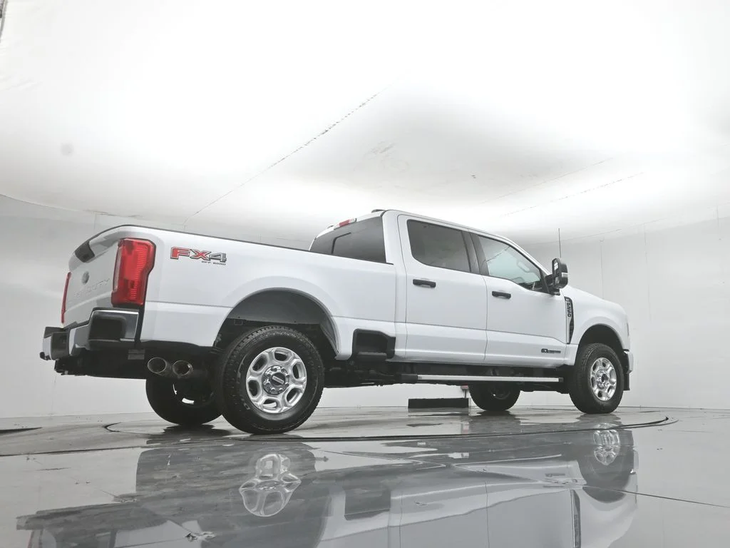 New 2026 White Ford XLT image 47