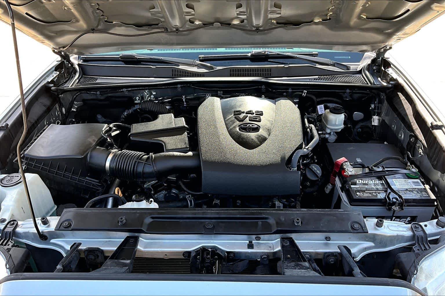 Used 2022 Celestial Silver Metallic Toyota SR image 31
