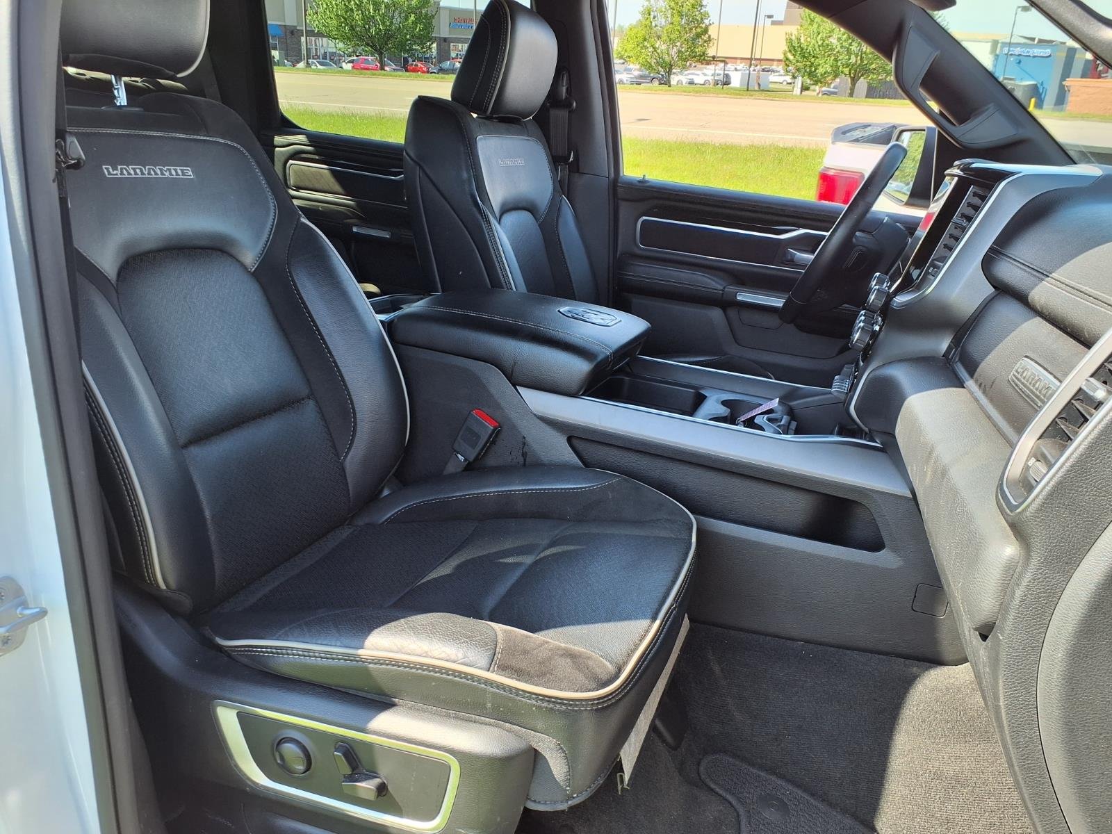Certified Used 2022 Ivory Tri Coat Pearl Coat RAM Laramie image 7