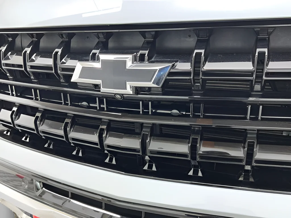 Used 2025 Sterling Gray Metallic Chevrolet Z71 image 45
