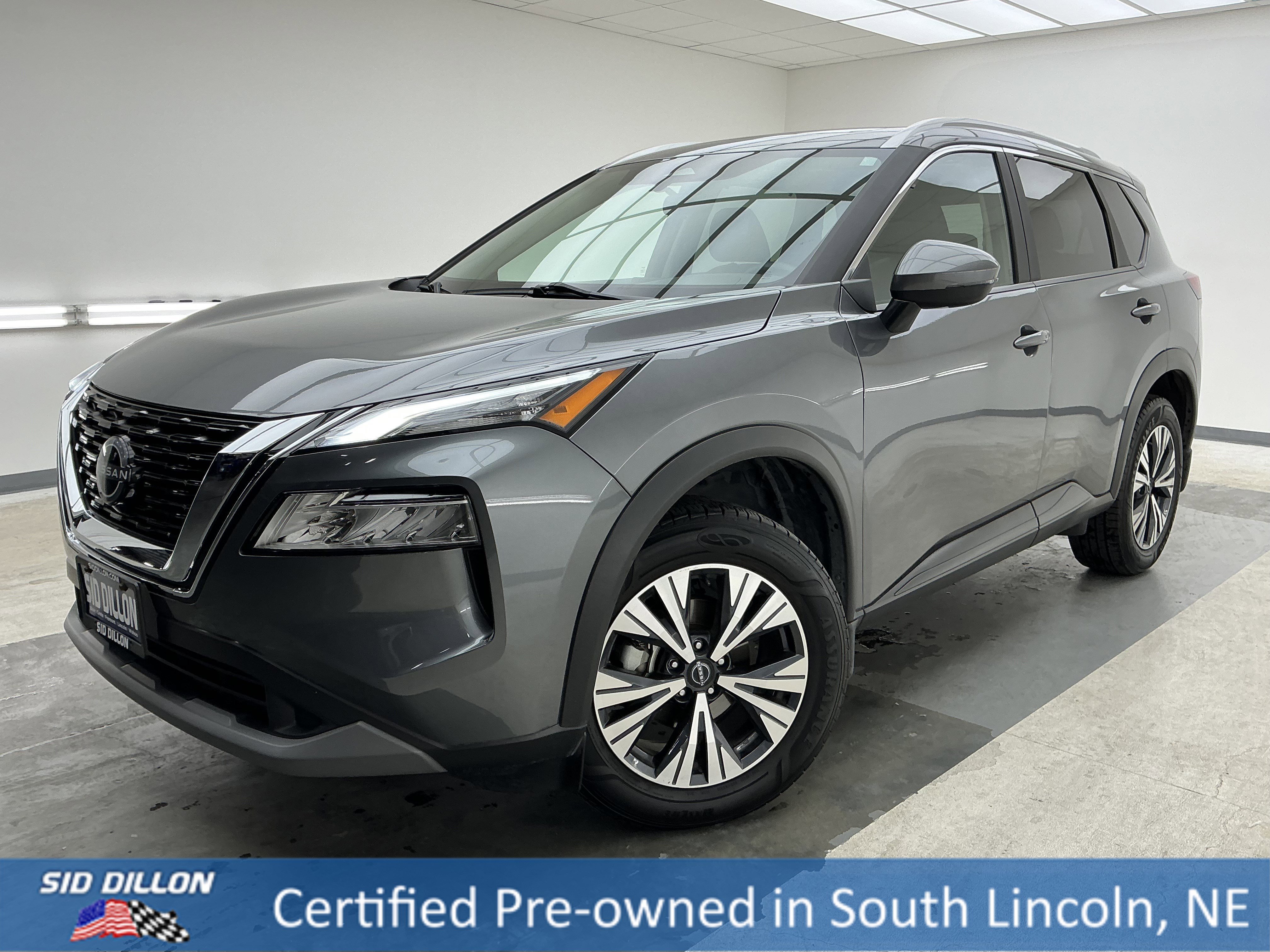 2023 Nissan Rogue SV AWD's photo