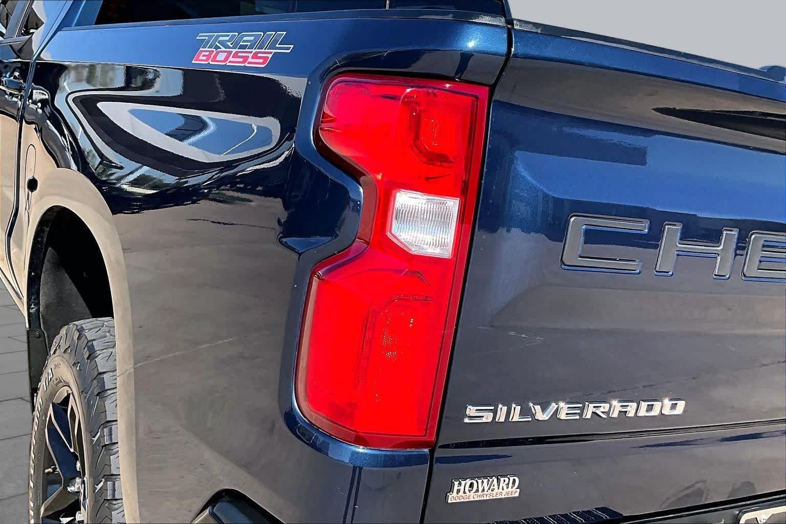Used 2020 Northsky Blue Metallic Chevrolet LT Trail Boss image 27