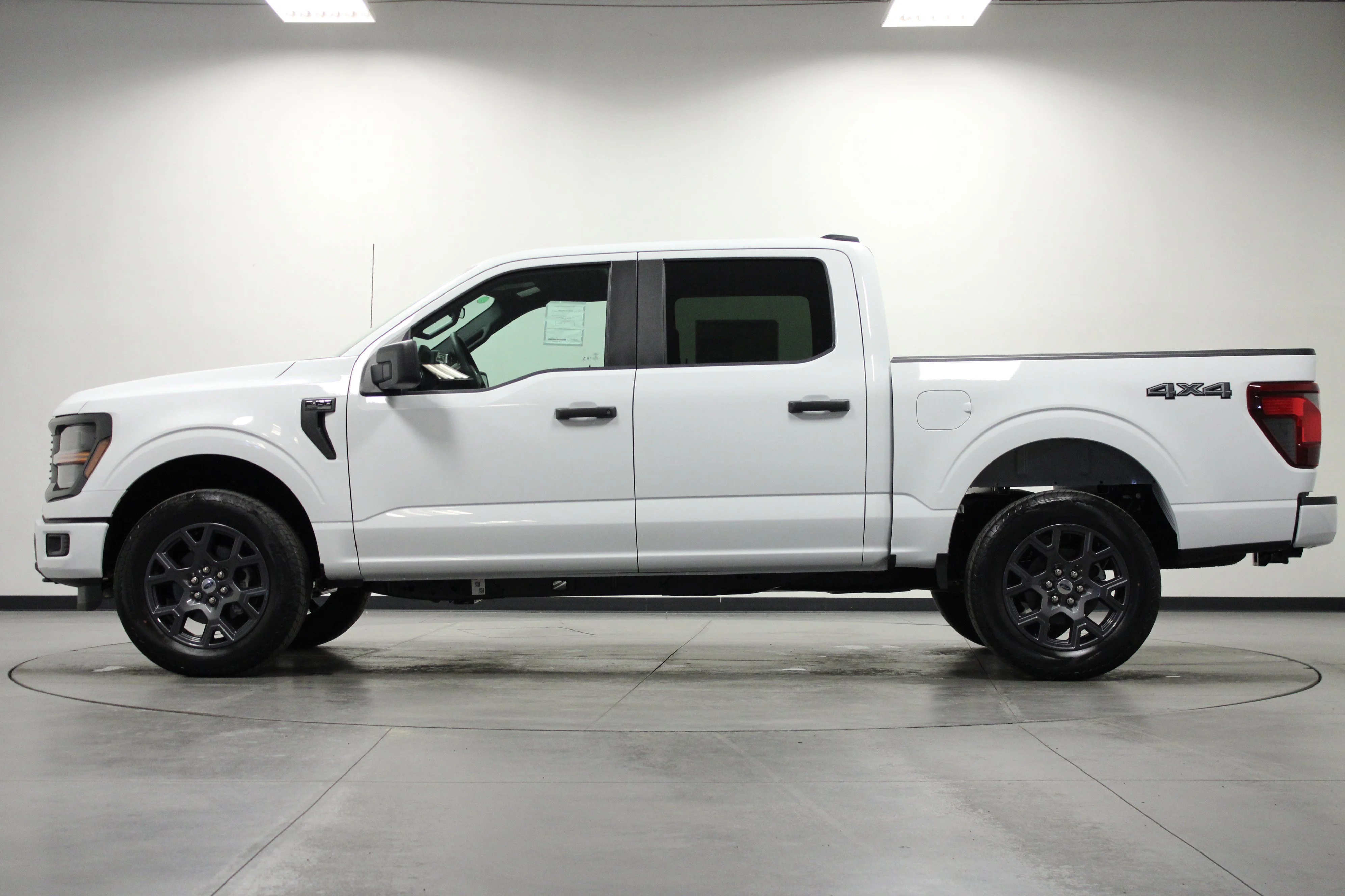 New 2026 Oxford White Ford STX image 7