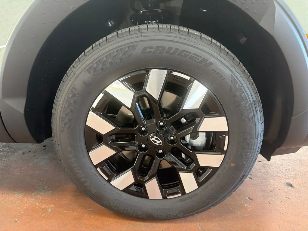 New 2027 Sage Gray Hyundai SE image 10