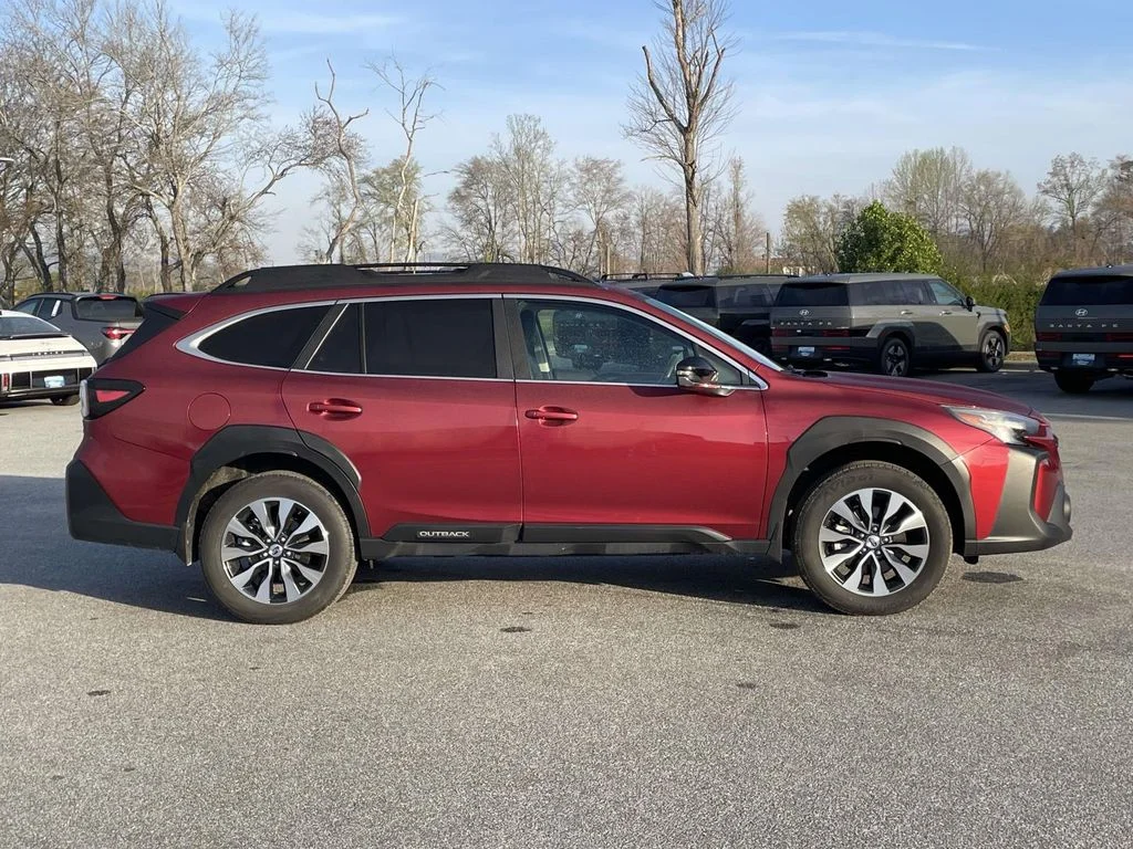 2025 Subaru Outback Limited - Photo 29