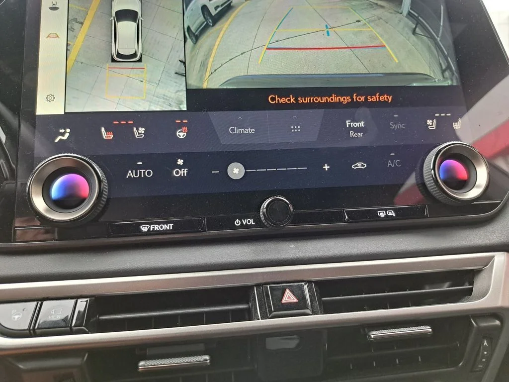 Used 2024 Mica Lexus 350 Premium Plus image 11