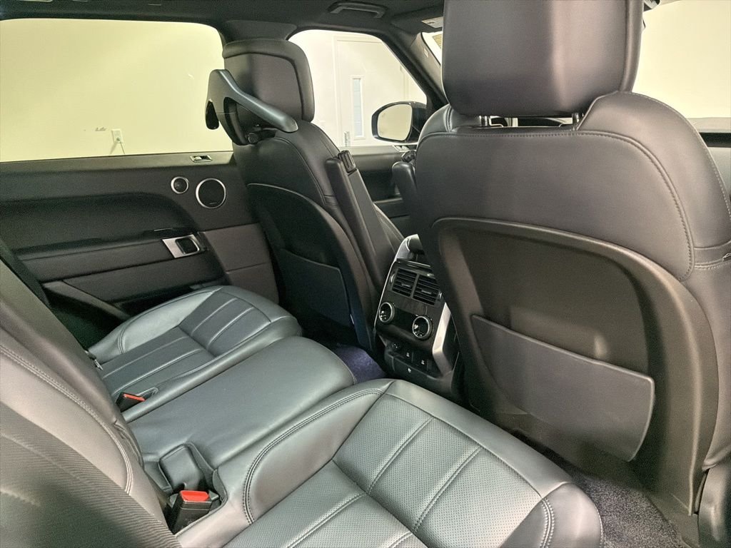 Used 2019  Land Rover Supercharged image 27