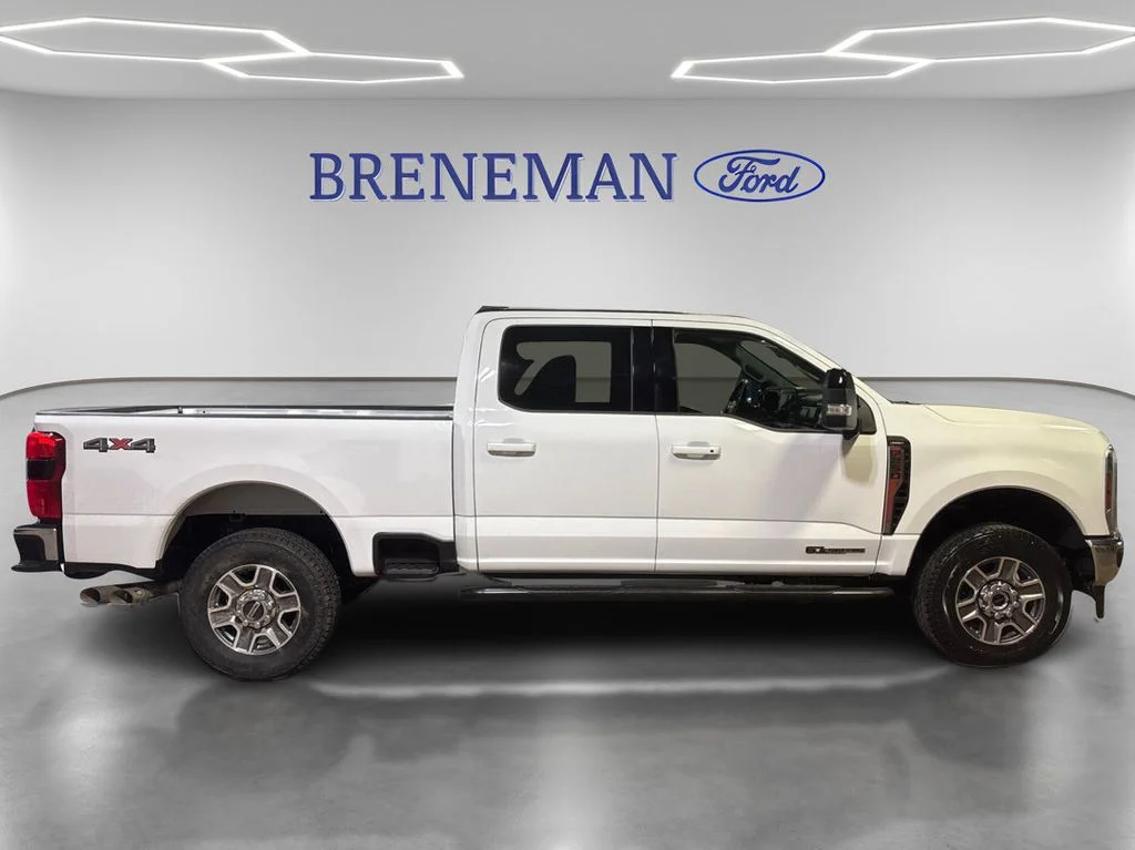 Certified Used 2024 Oxford White Ford Lariat image 4