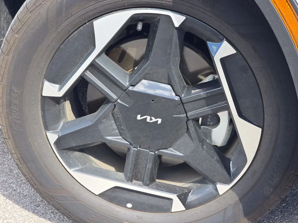 New 2026 Gray Kia S image 9