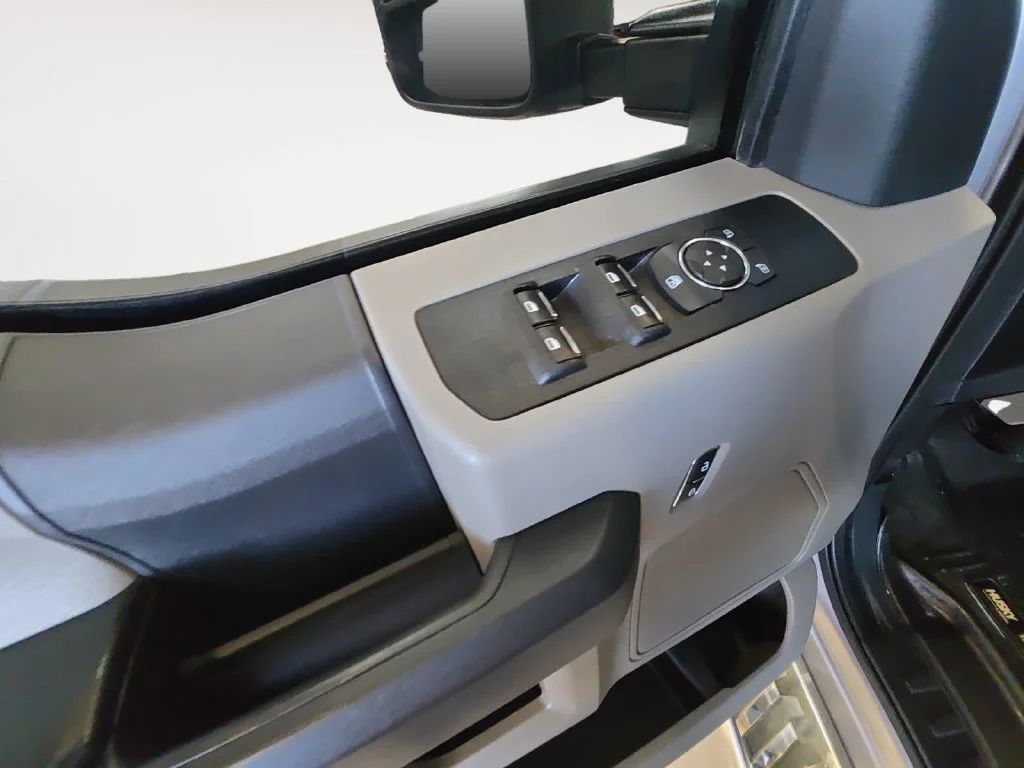 Used 2022 Silver Ford XL image 14