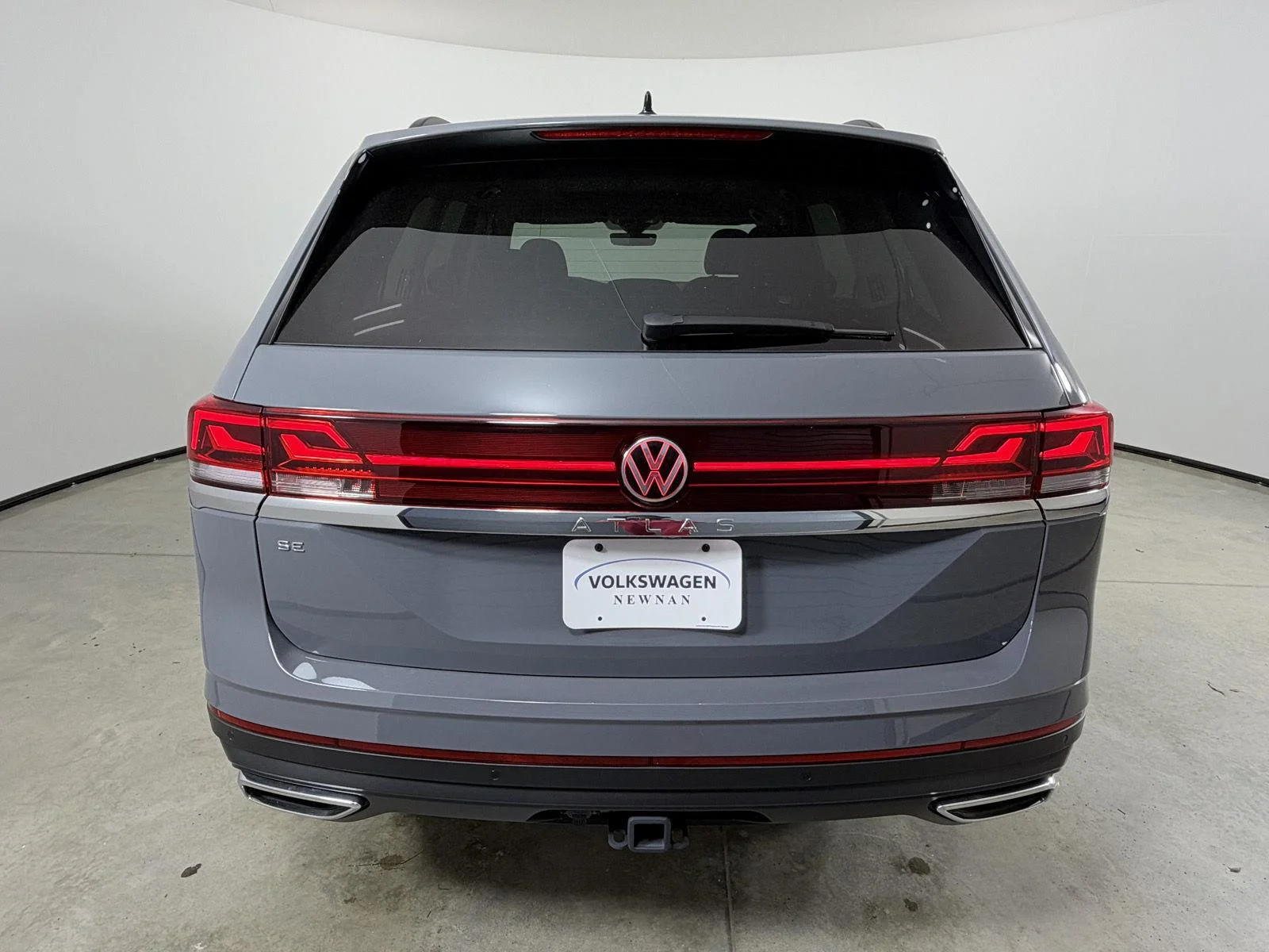New 2026 Pure Gray Volkswagen 2.0T SE w/Technology image 8