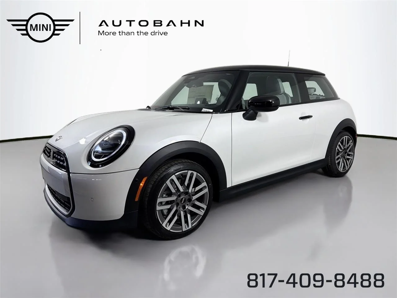 2026 MINI Hardtop's photo