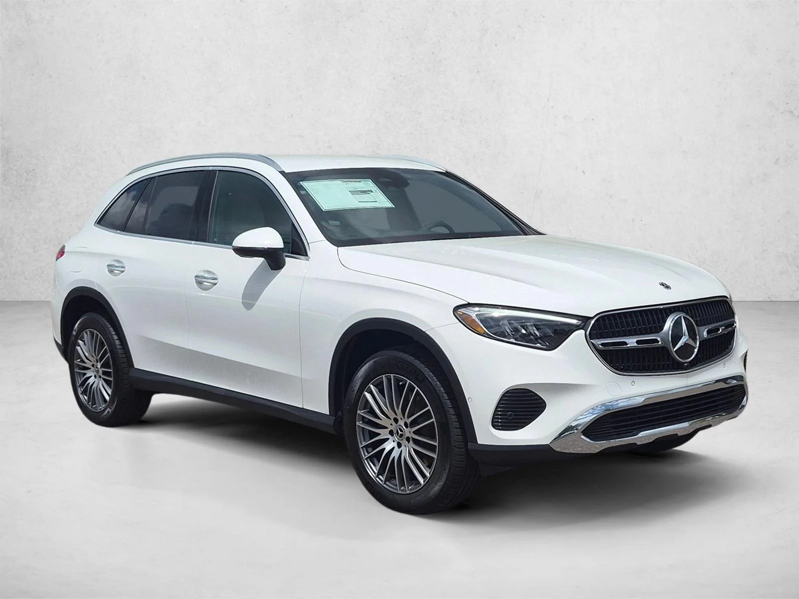 Used 2026 Polar White Mercedes-Benz GLC 300 image 6