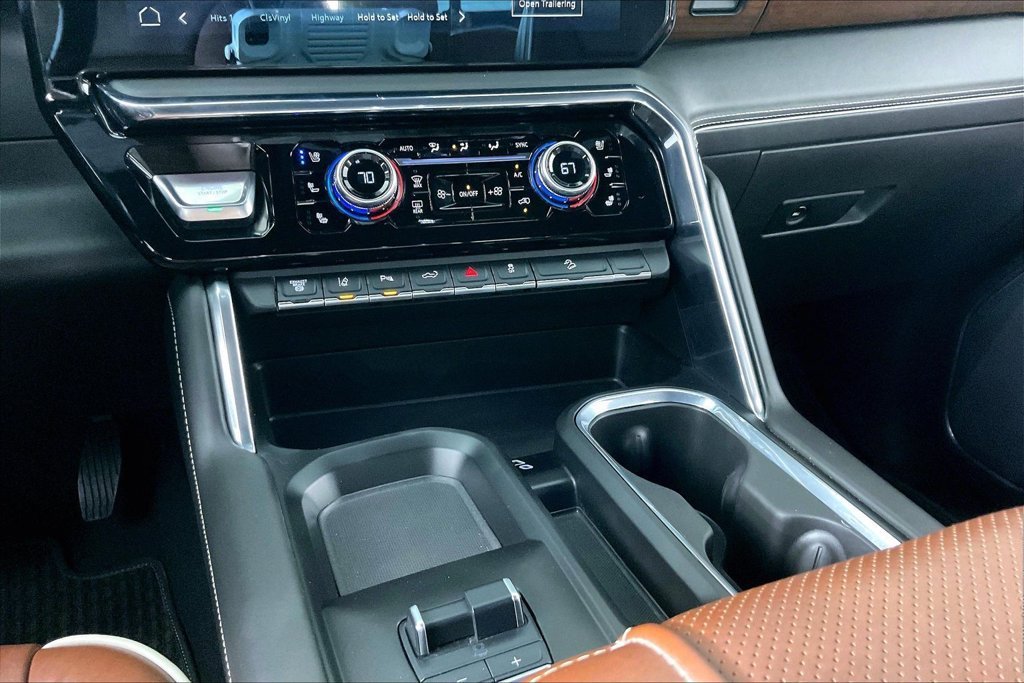 2025 GMC Sierra 2500HD Denali Ultimate - Photo 9