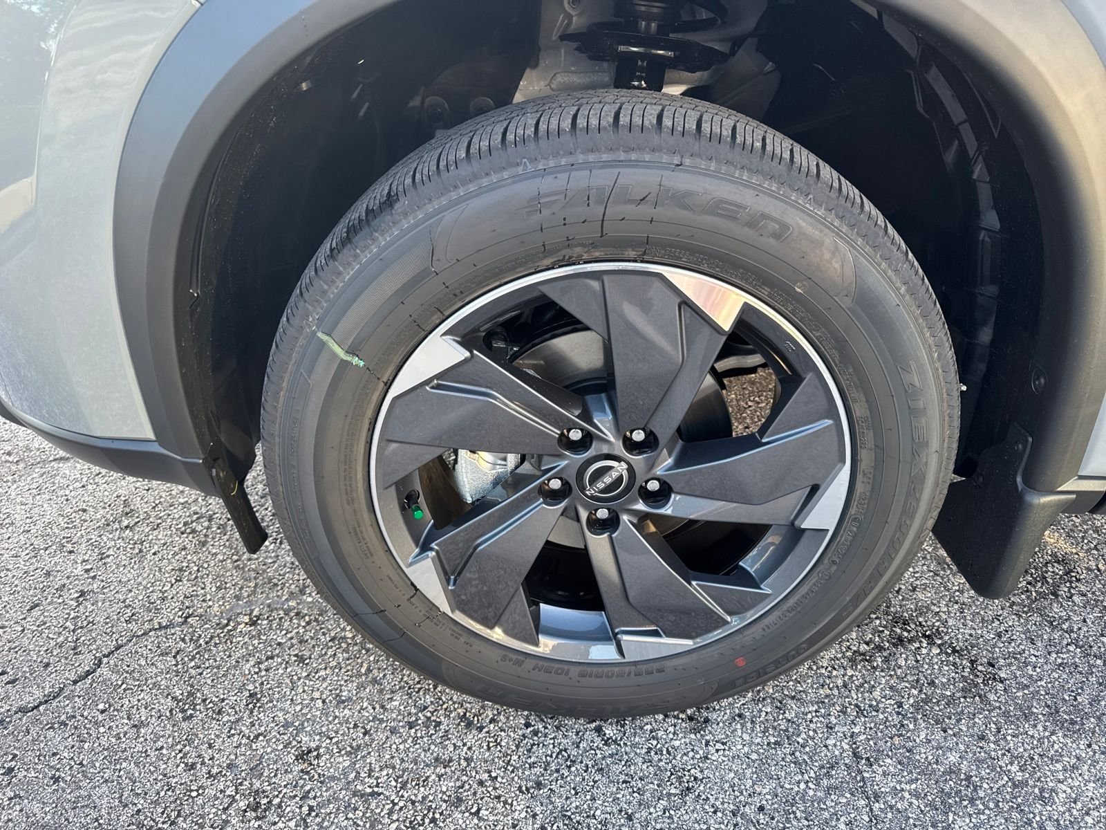 New 2026 Nissan Rogue SV 4D Sport Utility