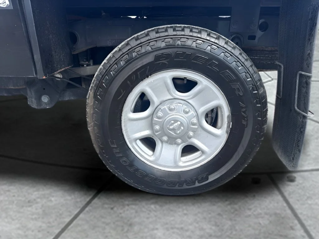Used 2023 White Ram Tradesman image 24