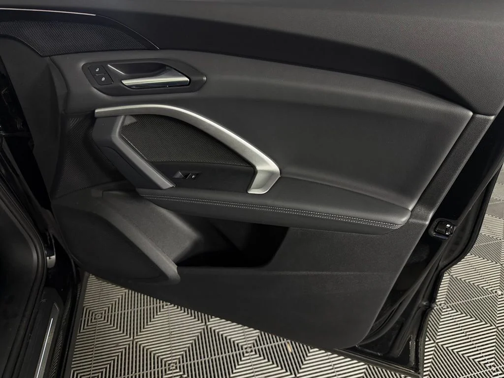 2025 Audi Q5 Premium - Photo 33