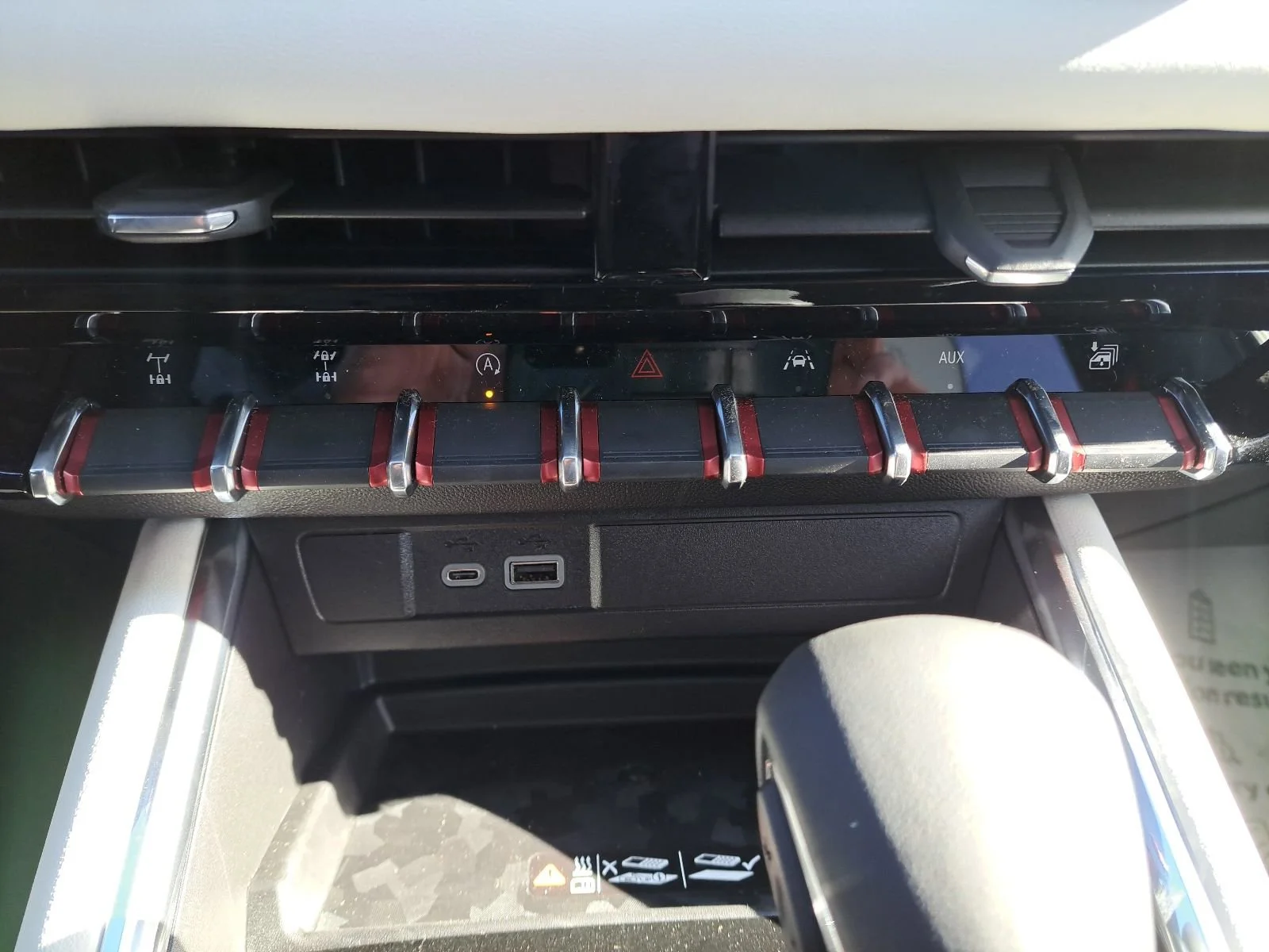 2026 GMC Canyon AT4X - Photo 43