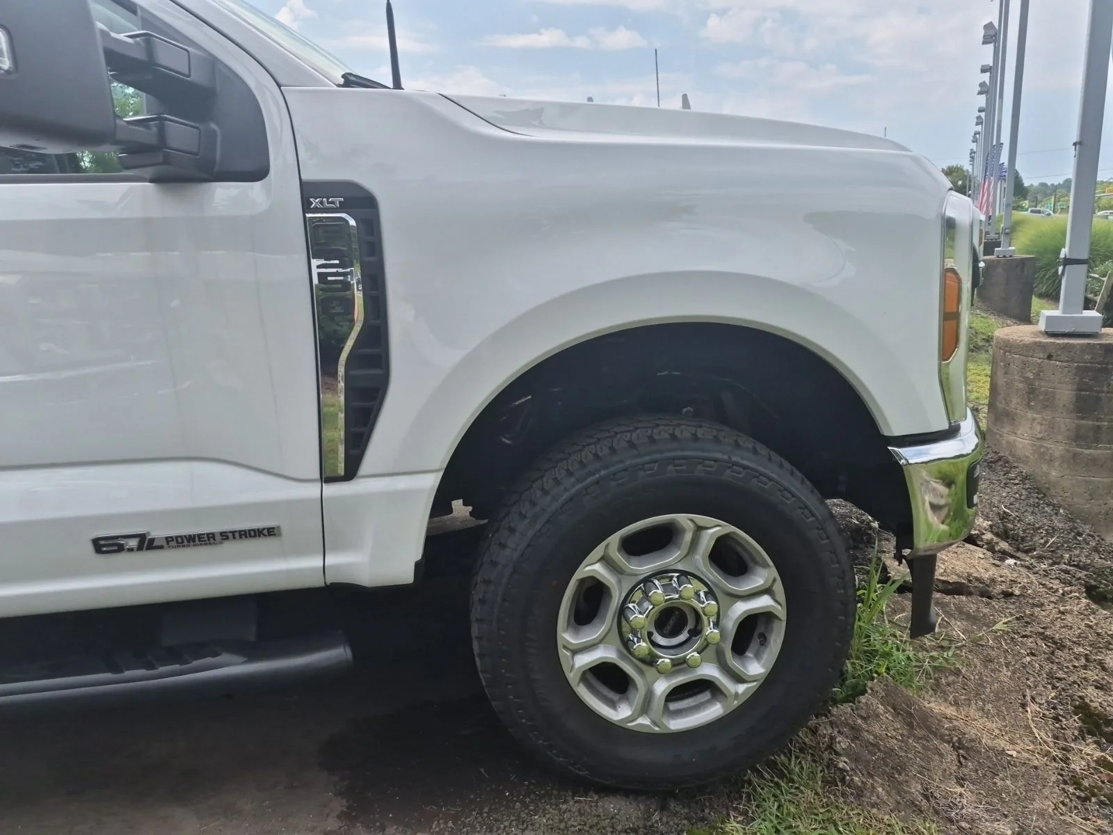 New 2026 Oxford White Ford XLT SERVICE BODY image 18