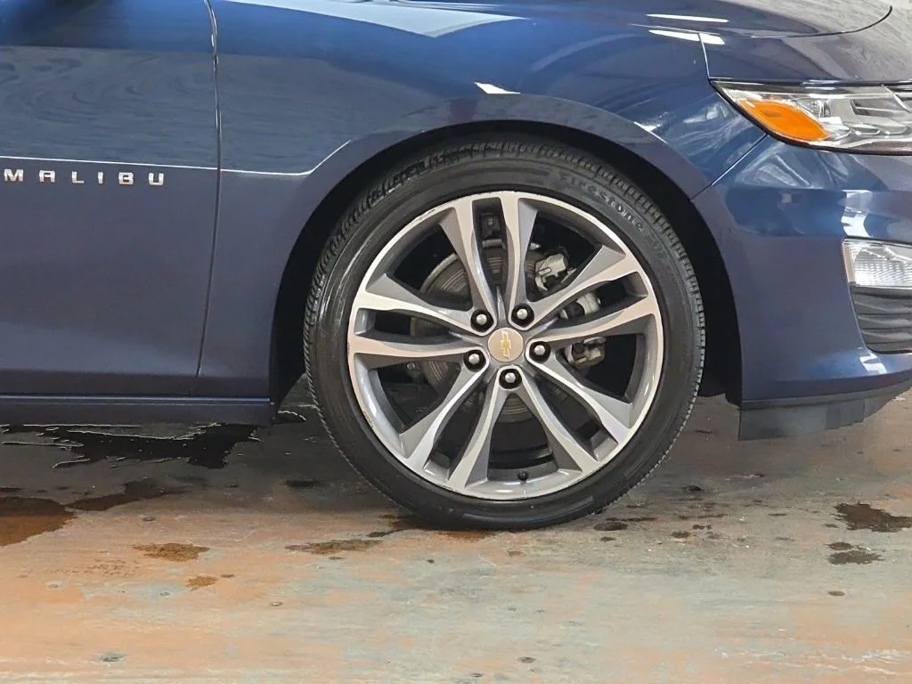 Used 2022 Blue Chevrolet Premier image 7